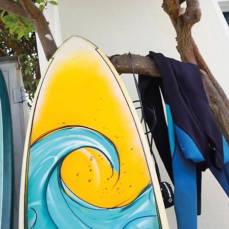 Getwet Surfcamp Bed & Breakfast กอสตา ดา กาปาริกา ภายนอก รูปภาพ