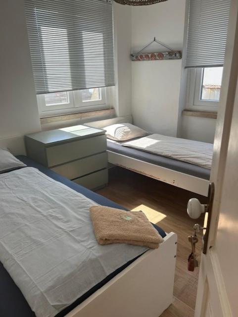 Getwet Surfcamp Bed & Breakfast กอสตา ดา กาปาริกา ภายนอก รูปภาพ